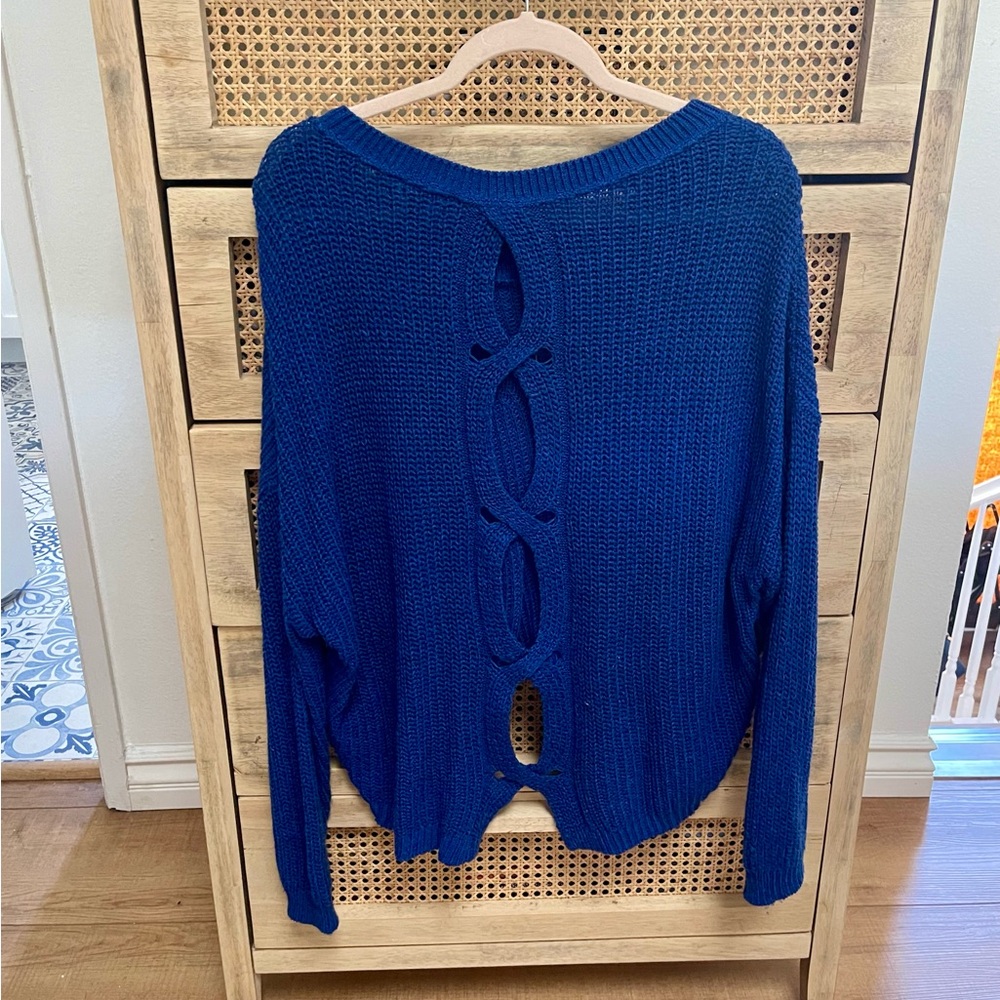 Express Cable Split Back Sweater (BLUE | L)